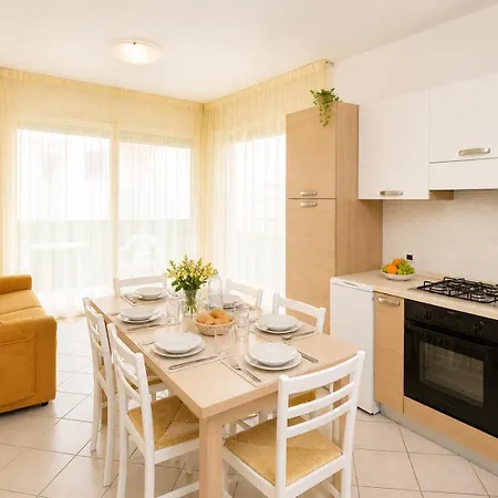 Aparthotel Gianka - Agenzia Cocal 3*